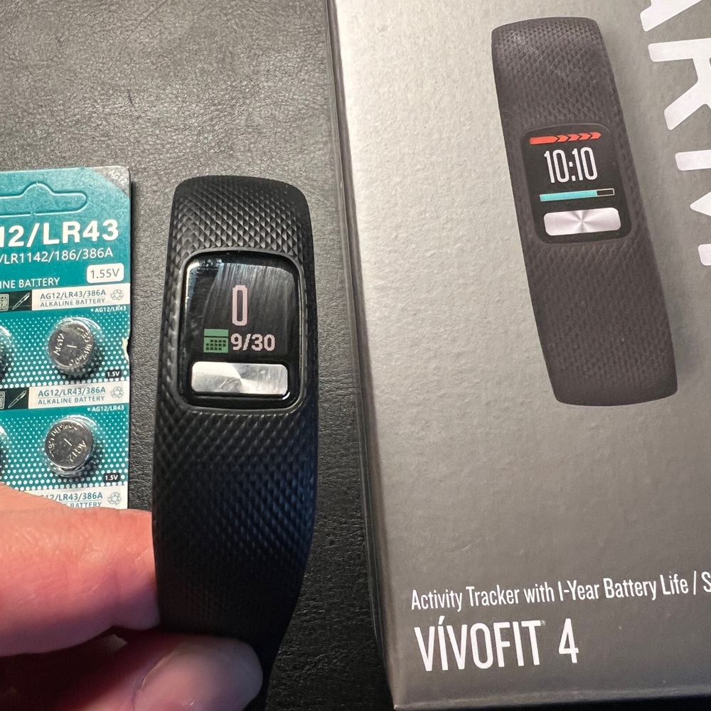 garmin vívofit 4 Black Fitness Tracker with Textured Band